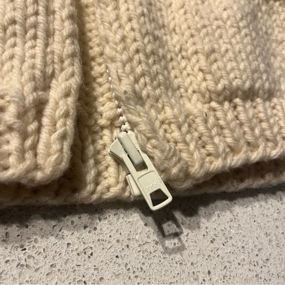 GOGO Hand Knit 100% Wool one size Made in Canada - Picture 8 of 16